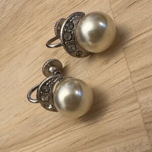 Vintage Pearl and Silver Toned Screw  On Earrings